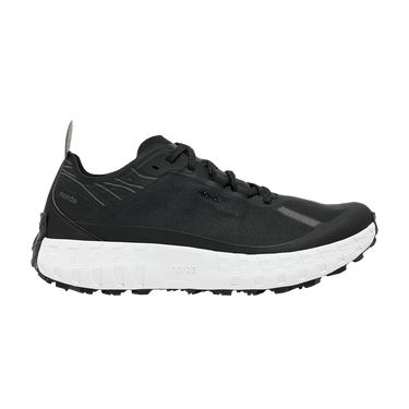 norda 001A 'Black'