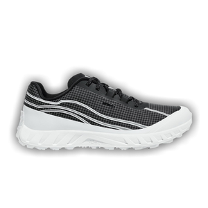 norda Wmns 002 'Summit Black'