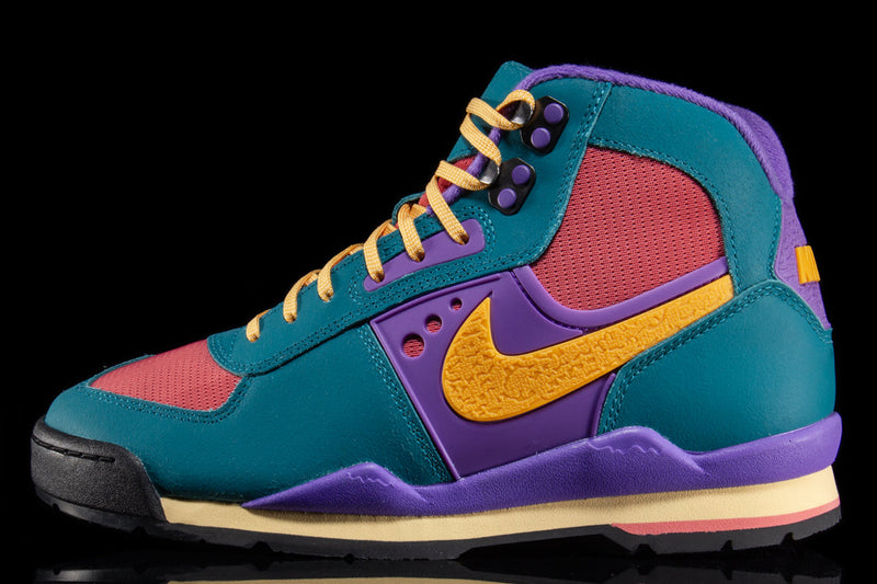 Nike Baltoro 'Bright Spruce Kumquat'