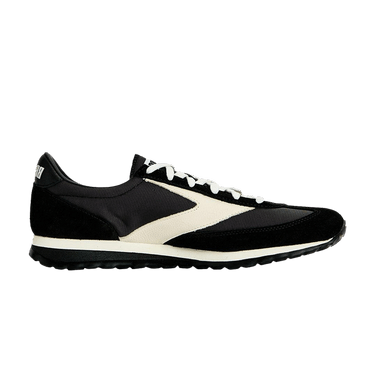 Brooks Vanguard 'Black Coconut Milk'