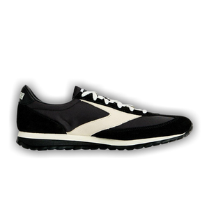Brooks Vanguard 'Black Coconut Milk'