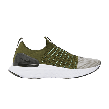 Nike React Phantom Run Flyknit 2 'Rough Green Sequoia'