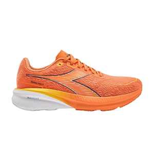 Diadora Mythos Blushield Volo 5 'Nectarine'