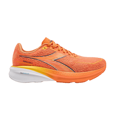 Diadora Mythos Blushield Volo 5 'Nectarine'