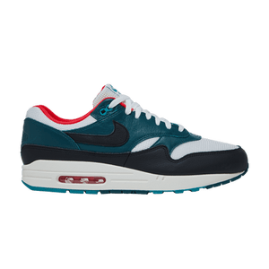 Men's LeBron James x Liverpool F.C. x Nike Air Max 1 'Third Kit'