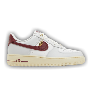 Nike Wmns Air Force 1 '07 SE 'Sisterhood - Team Red'