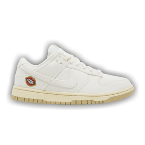 Nike Wmns Dunk Low SE 'The Future is Equal'