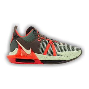 Nike LeBron Witness 7 'Bright Crimson Alligator'
