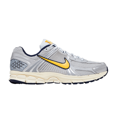 Nike Air Zoom Vomero 5 'Platinum Laser Orange'