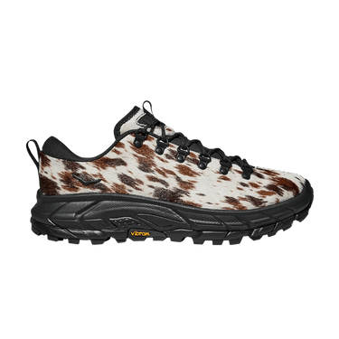 Hoka Tor Summit + 'Pirate Black'