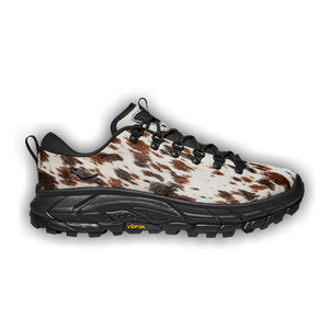 Hoka Tor Summit + 'Pirate Black'
