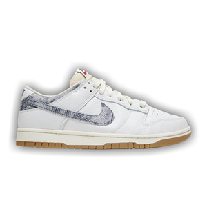 Nike Dunk Low 'Washed Denim'