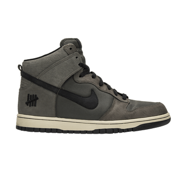 Undefeated x Nike Dunk High Premium SP 'Ballistic'
