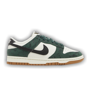 Nike Wmns Dunk Low 'Green Snake'