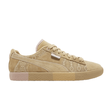 Puma Dapper Dan x Wmns Clyde Vintage 'Pre-Game Runway - Croissant'