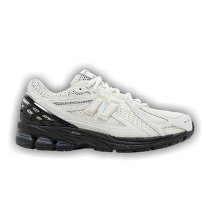 Comme des Garçons Homme x New Balance 1906R 'White Black'