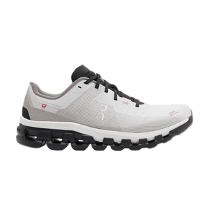 ON Cloudflow 4 DISTANCE 'White Black'