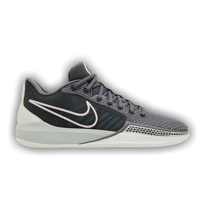 Nike Wmns Sabrina 1 'Beyond the Game'