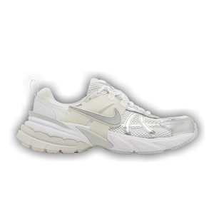 Nike Wmns V2K Run 'Metallic Silver'