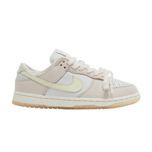 Nike Wmns Dunk Low 'Light Soft Pink'