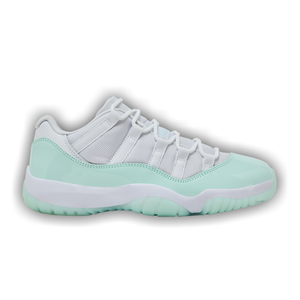 Wmns Air Jordan 11 Retro Low 'Igloo'
