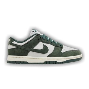 Nike Wmns Dunk Low Next Nature 'Vintage Green'