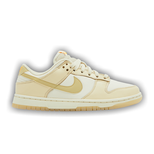 Nike Wmns Dunk Low 'Muslin Team Gold'
