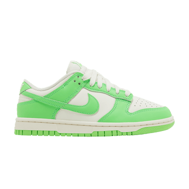 Nike Wmns Dunk Low 'Green Strike'