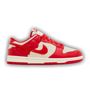 Nike Wmns Dunk Low 'Roses'