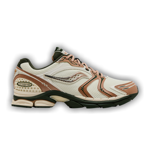 ProGrid Triumph 4 'Saucony & Friends'
