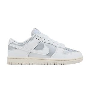 Nike Wmns Dunk Low Next Nature 'Sheer Lace Pack - Metallic Platinum'