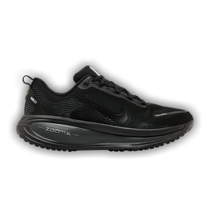 Nike Vomero 18 'Triple Black'
