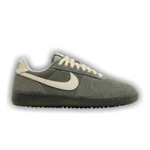 Nike Field General 82 'Light Army Natural'