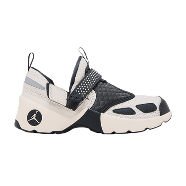 Air Jordan Wmns Jordan Trunner LX 'Light Orewood Brown'