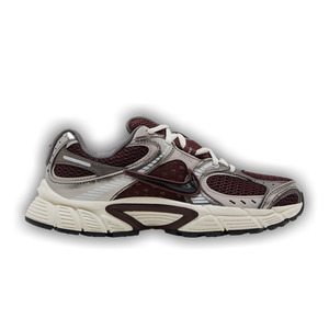 Wmns Nike V5 RNR 'Burgundy Crush Light Orewood Brown'