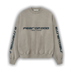 Fear of God Essentials Heavy Fleece Cropped Relaxed Sweatshirt 'Smoke Grey'