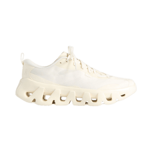 Kith x ON Wmns K-Tech 1 'Tofu'