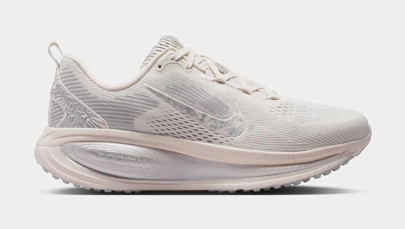Nike Wmns Vomero 18 SE 'Phantom Summit White Grey Fog'