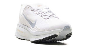Nike Wmns Vomero 18 'Vast Grey Summit White'