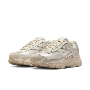 Nike Wmns Initiator 'Light Orewood Brown Phantom Sail'