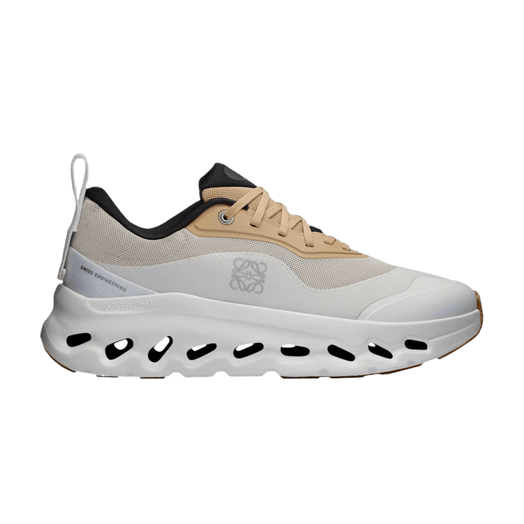 Loewe x ON Wmns Cloudtilt 2 'Tan White Gum' 3WE10873510