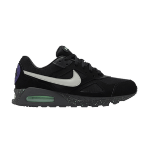 Nike Air Max IVO 'Black Metallic Silver'