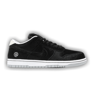 Medicom Toy x Nike Dunk Low SB 'BE@RBRICK'
