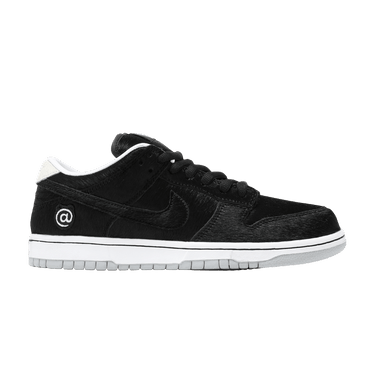 Medicom Toy x Nike Dunk Low SB 'BE@RBRICK'