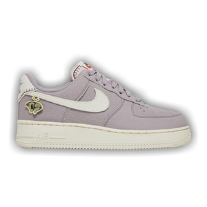 Nike Wmns Air Force 1 '07 SE 'Air Sprung'