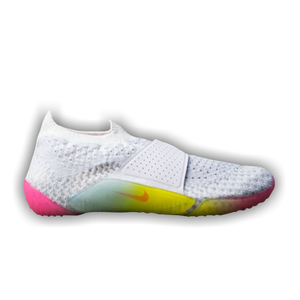 NikeLab Wmns City Knife 3 Flyknit 'White Racer Pink'