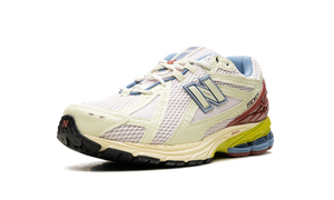 New Balance 1906R 'Dawn Glow Tamarind'