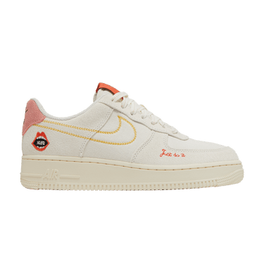 Nike Wmns Air Force 1 '07 'Peace'