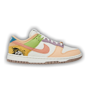 Nike Wmns Dunk Low SE 'Sun Club'