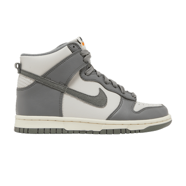 Nike Dunk High SE GS 'Light Bone Tumbled Grey'